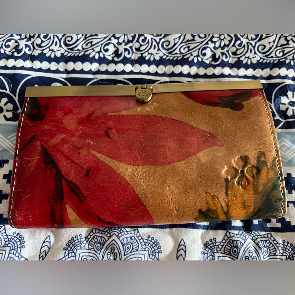 Patricia Nash wallet
